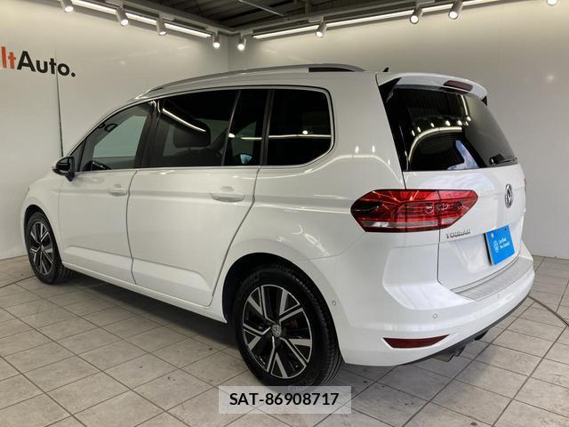 VolksWagen GOLF TOURAN 2019-12 8363171-15