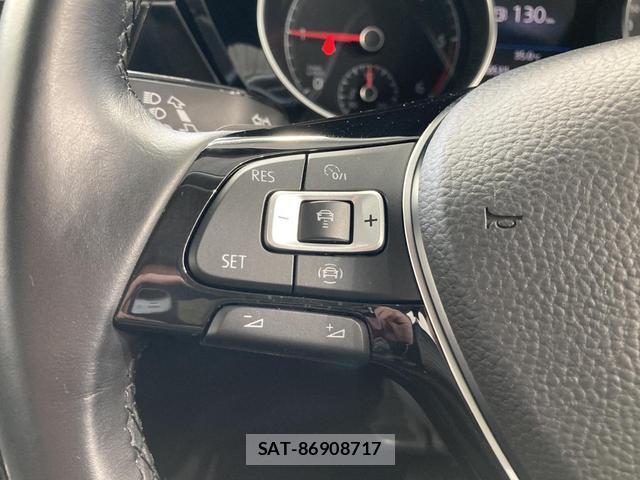 VolksWagen GOLF TOURAN 2019-12 8363171-7