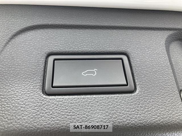 VolksWagen GOLF TOURAN 2019-12 8363171-8