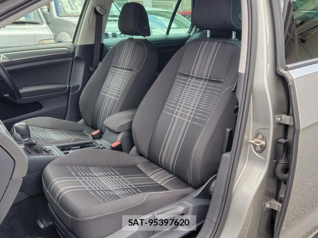 VolksWagen GOLF 2015-08 8361757-10