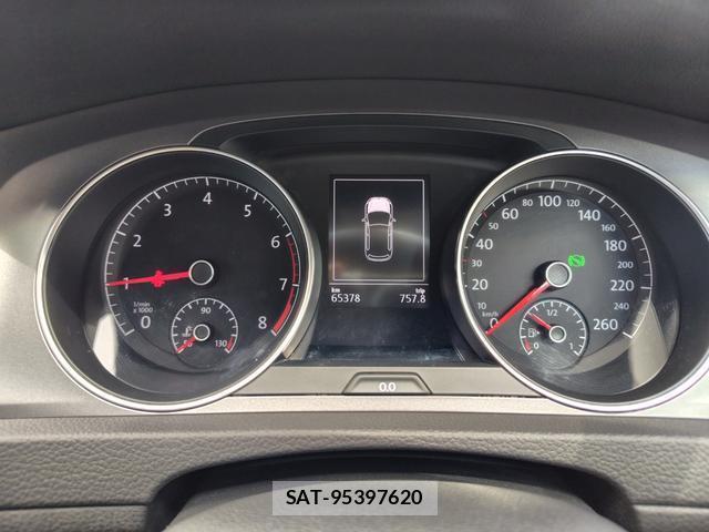VolksWagen GOLF 2015-08 8361757-8