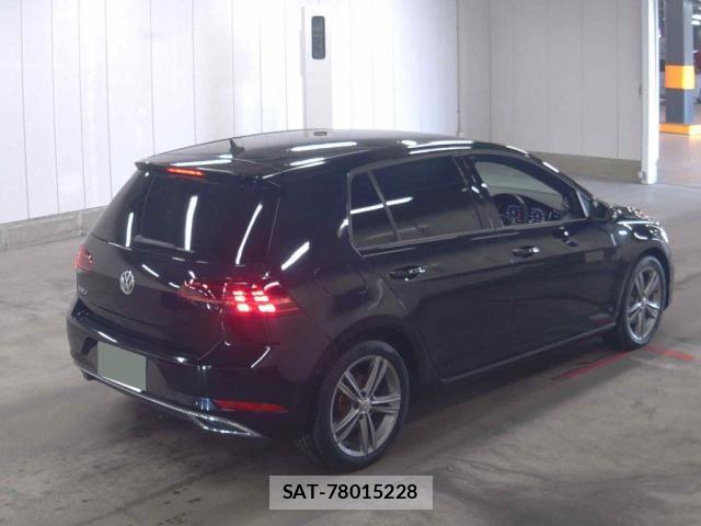 VolksWagen GOLF 2019-09 8362133-1