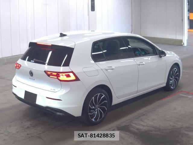 VolksWagen GOLF 2023-10 8362140-4