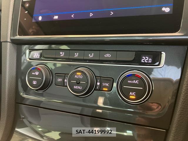 VolksWagen GOLF 2020-09 8363607-13
