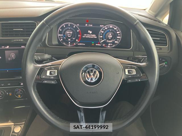 VolksWagen GOLF 2020-09 8363607-15