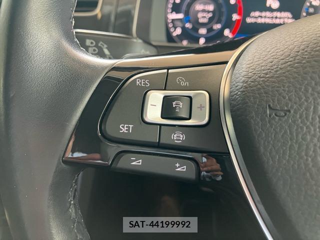 VolksWagen GOLF 2020-09 8363607-16