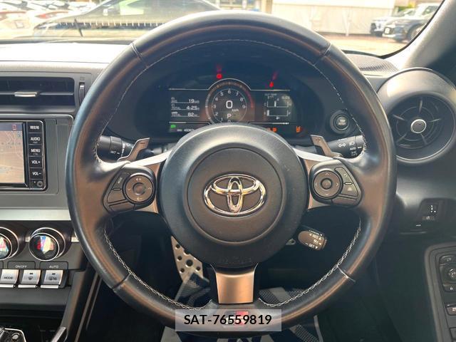 Toyota GR86 2022-05 8361567-10