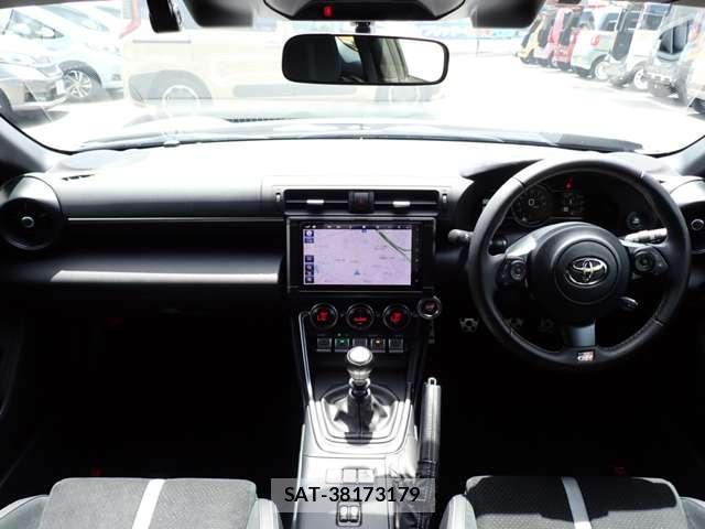 Toyota GR86 2025-10 8362447-2