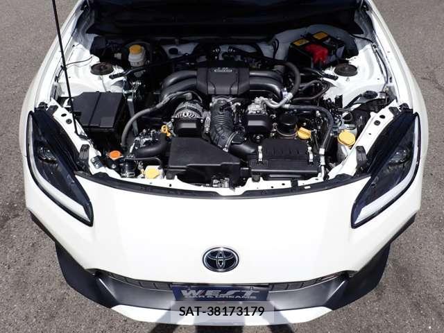 Toyota GR86 2025-10 8362447-5