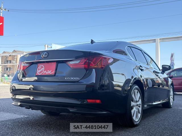 Lexus GS 2015-09 8362493-13