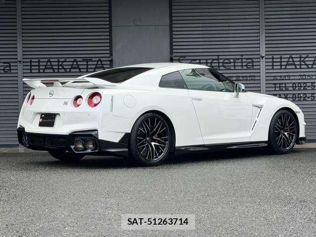 Nissan GT-R 2025-04 8363656-11
