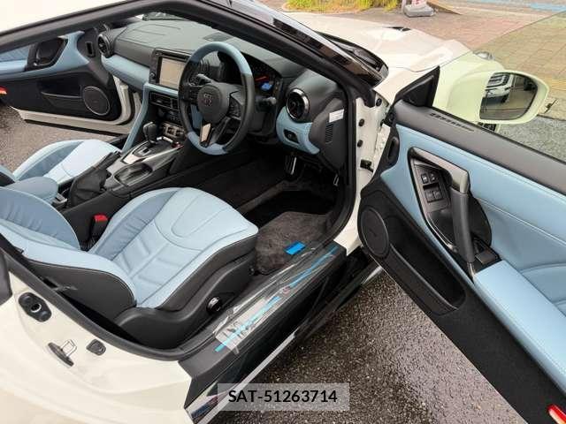 Nissan GT-R 2025-04 8363656-14