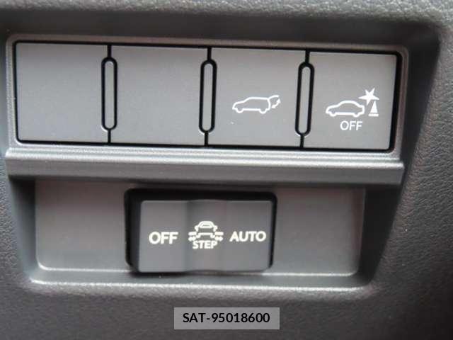Lexus GX 2025-10 8362050-13