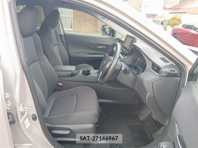 Toyota HARRIER HYBRID 2023-07 8360976-14