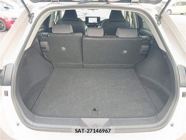 Toyota HARRIER HYBRID 2023-07 8360976-18