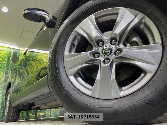 Toyota HARRIER HYBRID 2023-07 8361054-12
