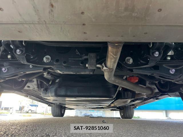 Toyota HARRIER HYBRID 2024-09 8361692-19