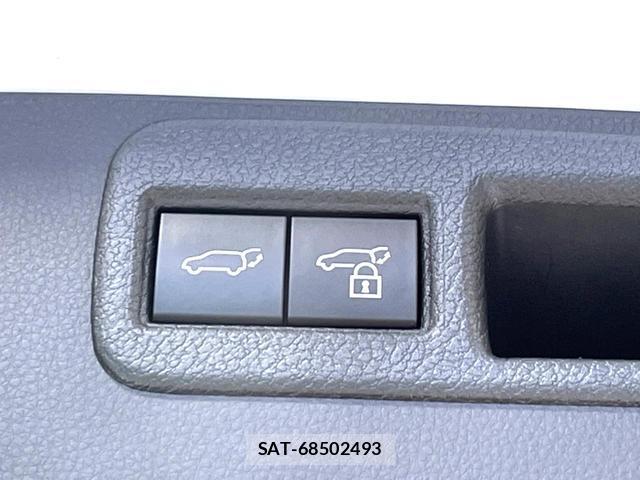 Toyota HARRIER HYBRID 2022-08 8362056-6