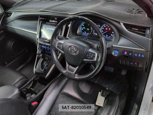 Toyota HARRIER HYBRID 2018-08 8362155-2