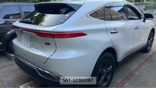 Toyota HARRIER HYBRID 2021-04 8362213-12