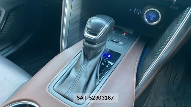 Toyota HARRIER HYBRID 2021-04 8362213-14