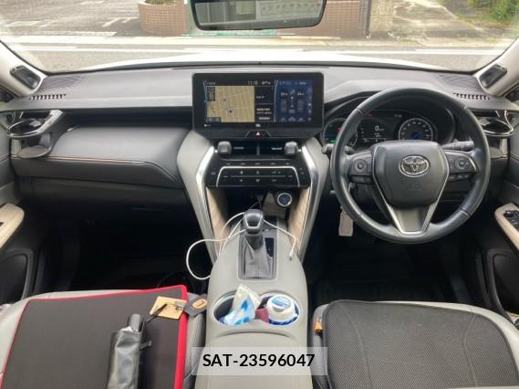 Toyota HARRIER HYBRID 2021-02 8362252-2