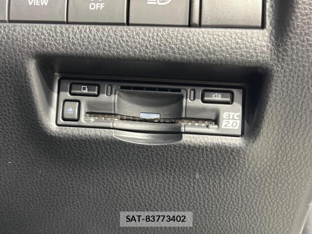 Toyota HARRIER HYBRID 2024-03 8362742-6