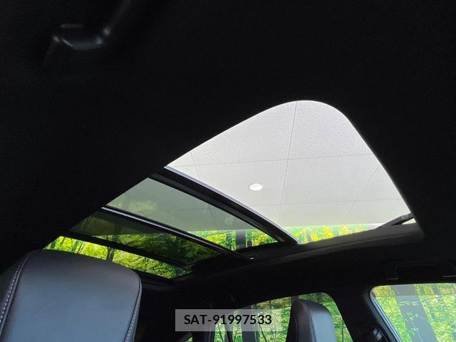 Toyota HARRIER HYBRID 2015-08 8363079-3