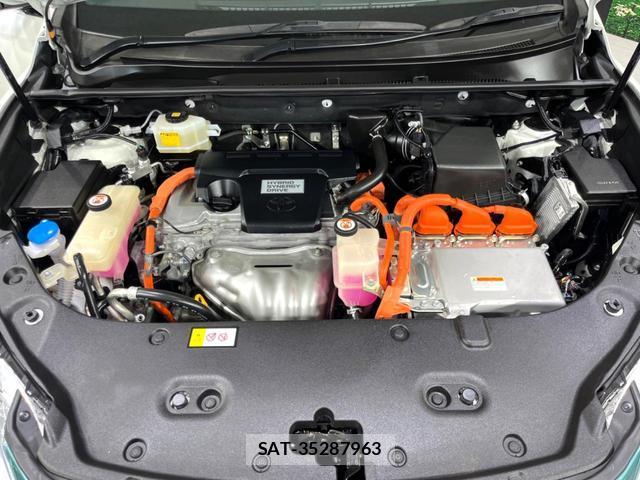 Toyota HARRIER HYBRID 2018-07 8363190-18