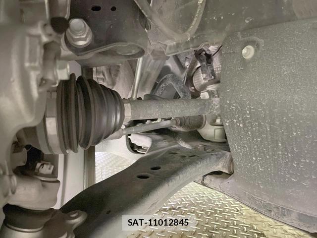 Toyota HARRIER HYBRID 2023-11 8363303-19