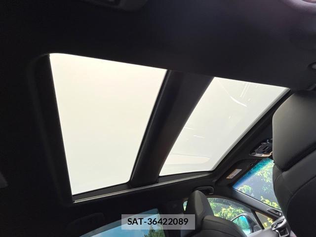 Toyota HARRIER 2023-03 8361743-2