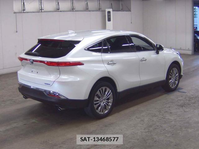 Toyota HARRIER 2024-05 8360734-3