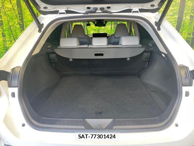 Toyota HARRIER 2023-04 8360877-10