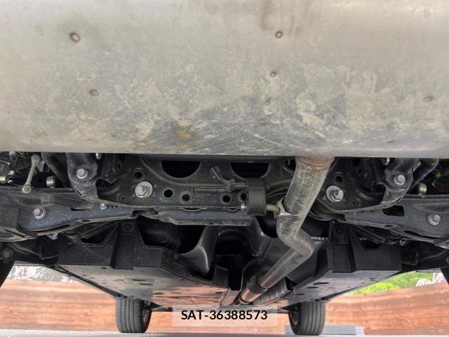 Toyota HARRIER 2023-04 8361032-19