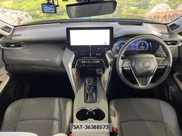 Toyota HARRIER 2023-04 8361032-2