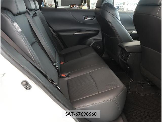 Toyota HARRIER 2022-11 8361048-13