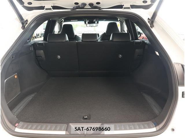 Toyota HARRIER 2022-11 8361048-17