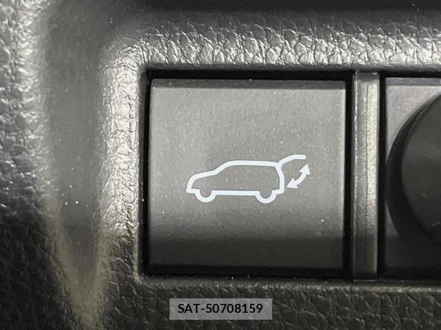 Toyota HARRIER 2021-03 8361053-7