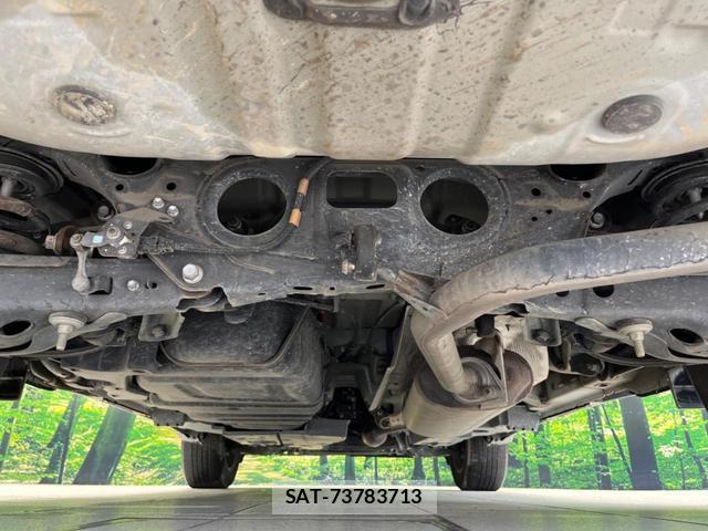 Toyota HARRIER 2017-01 8361681-18