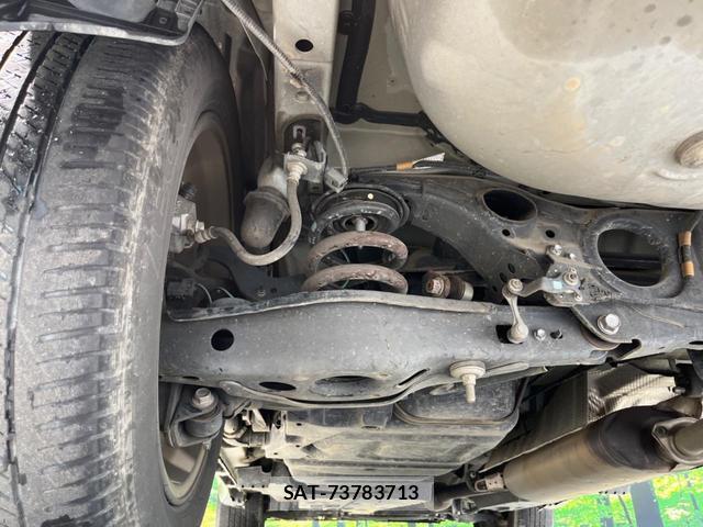 Toyota HARRIER 2017-01 8361681-19