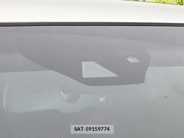 Toyota HARRIER 2015-12 8361790-4