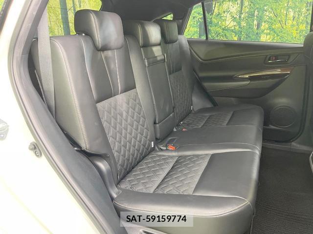 Toyota HARRIER 2015-12 8361790-8