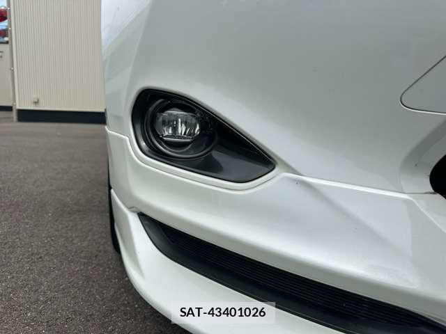 Toyota HARRIER 2017-03 8361908-13