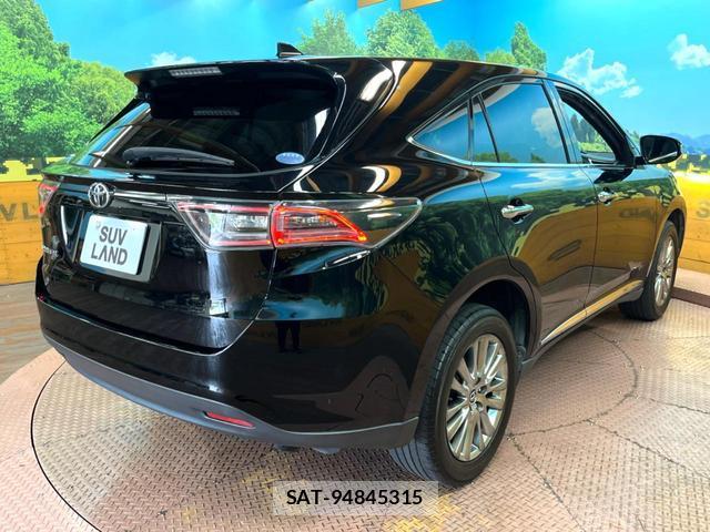 Toyota HARRIER 2017-06 8361926-16