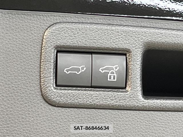 Toyota HARRIER 2020-11 8362036-6