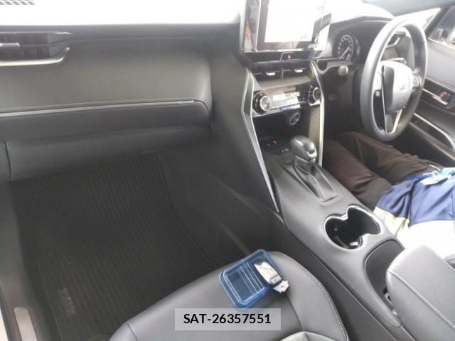 Toyota HARRIER 2023-07 8362111-2