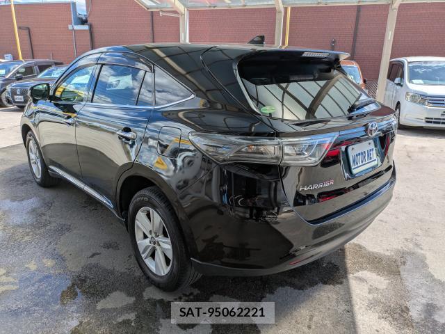 Toyota HARRIER 2014-03 8362558-10