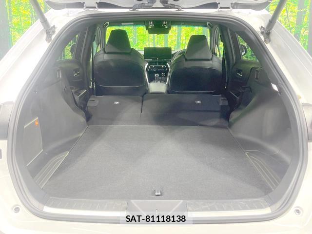 Toyota HARRIER 2023-10 8362857-9