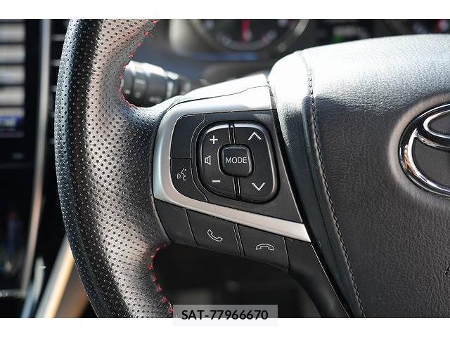 Toyota HARRIER 2017-06 8363384-12