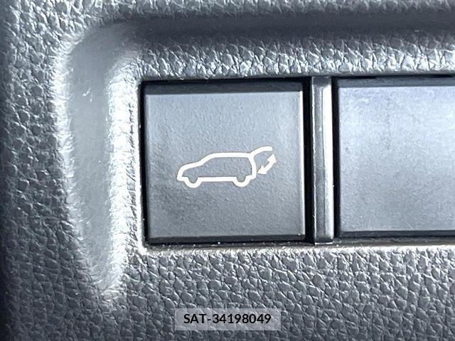 Toyota HARRIER 2020-07 8363811-6